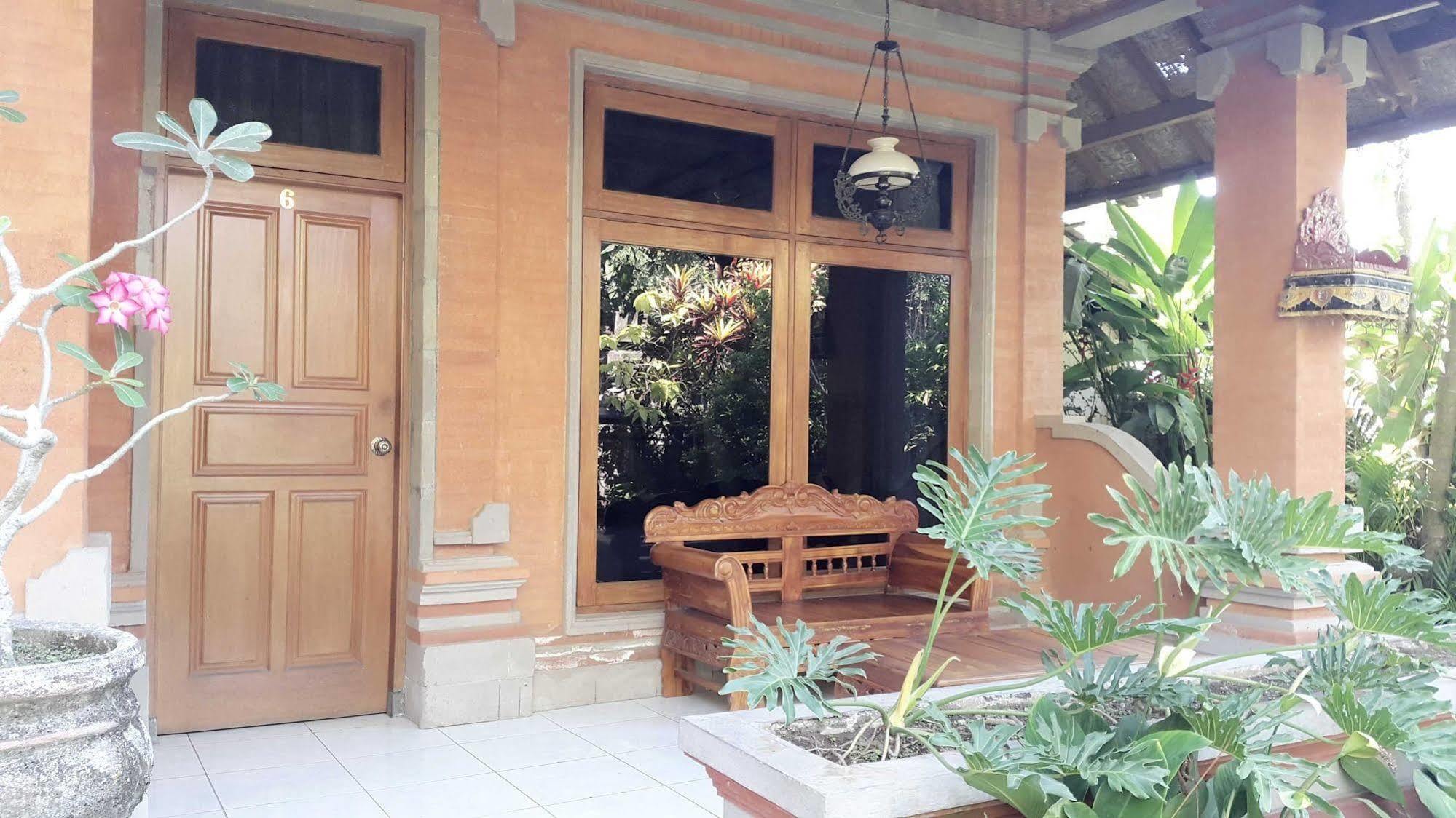 Puri Dalem Cottages Ubud Buitenkant foto